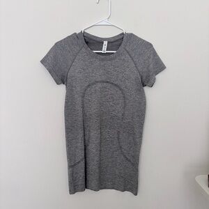 Lululemon Swiftly Tech